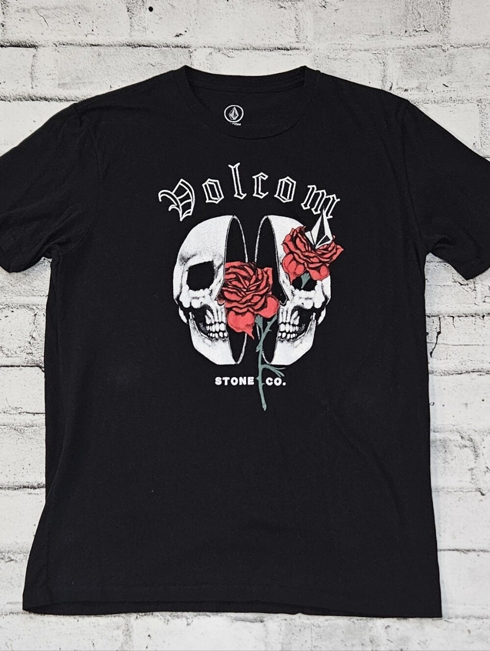 Volcom Stone Co Skull Roses Graphic T Shirt Black Mens Large